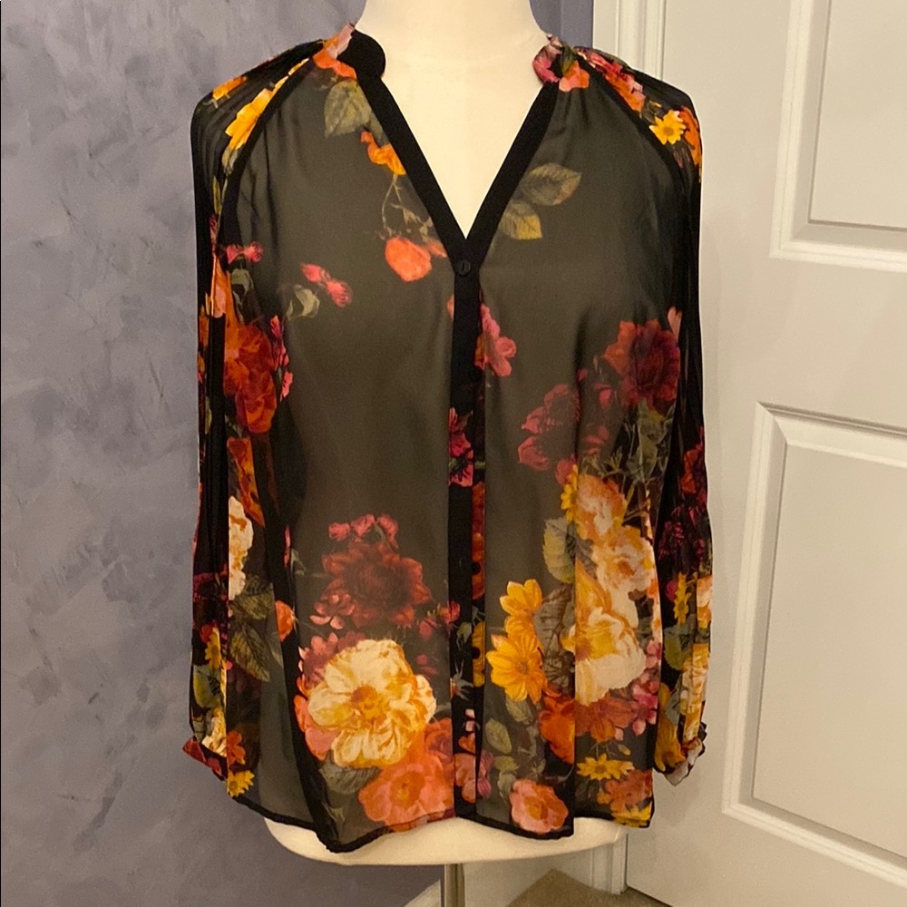 Black sheer blouse with v-neck 3/4 sleeves and mandarin collar